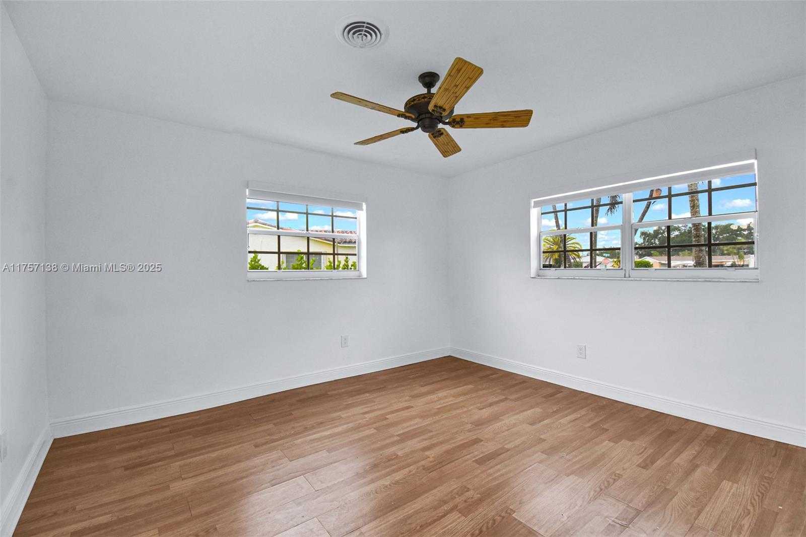 Small Image of 8790 SOUTH WEST 84TH ST, Miami Number 20