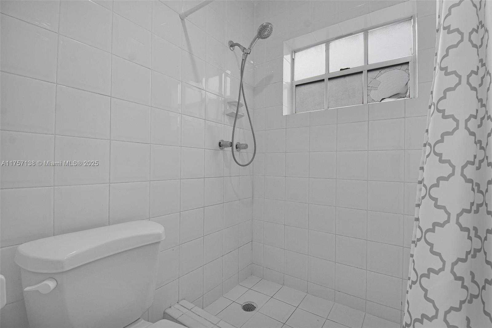 Small Image of 8790 SOUTH WEST 84TH ST, Miami Number 28