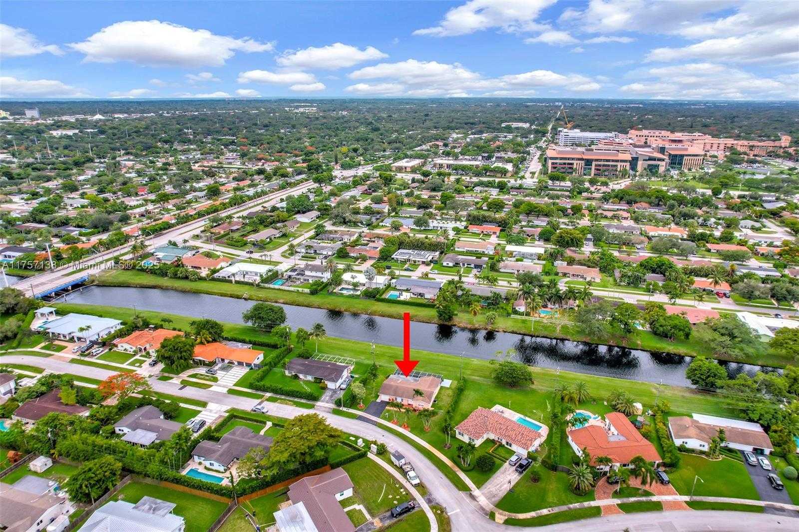 Small Image of 8790 SOUTH WEST 84TH ST, Miami Number 5