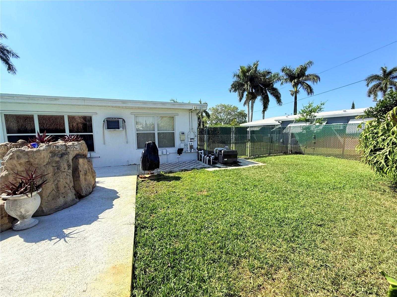 Small Image of 5369 BALSAM TER, Plantation Number 51