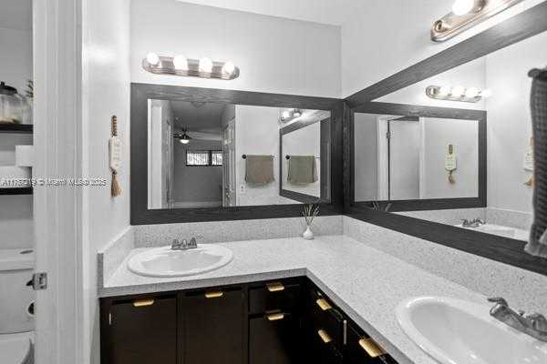 Small Image of 8813 CLEARY BLVD, Plantation Number 21