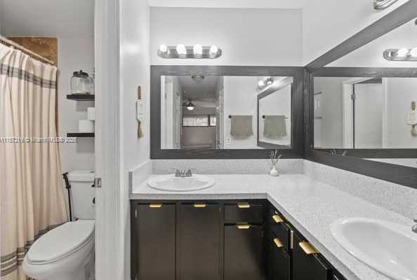 Small Image of 8813 CLEARY BLVD, Plantation Number 22