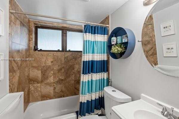 Small Image of 8813 CLEARY BLVD, Plantation Number 26