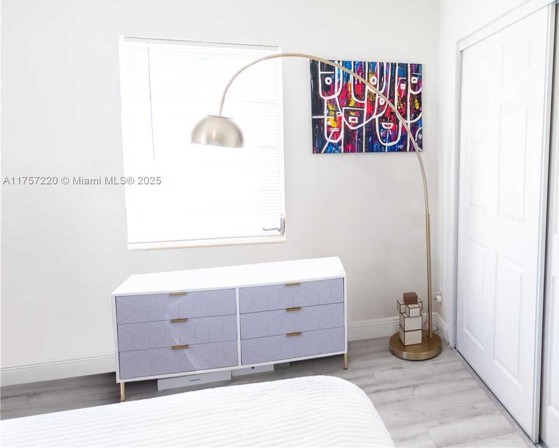 Small Image of 4730 NORTH EAST 3RD AVE, Oakland Park Number 30