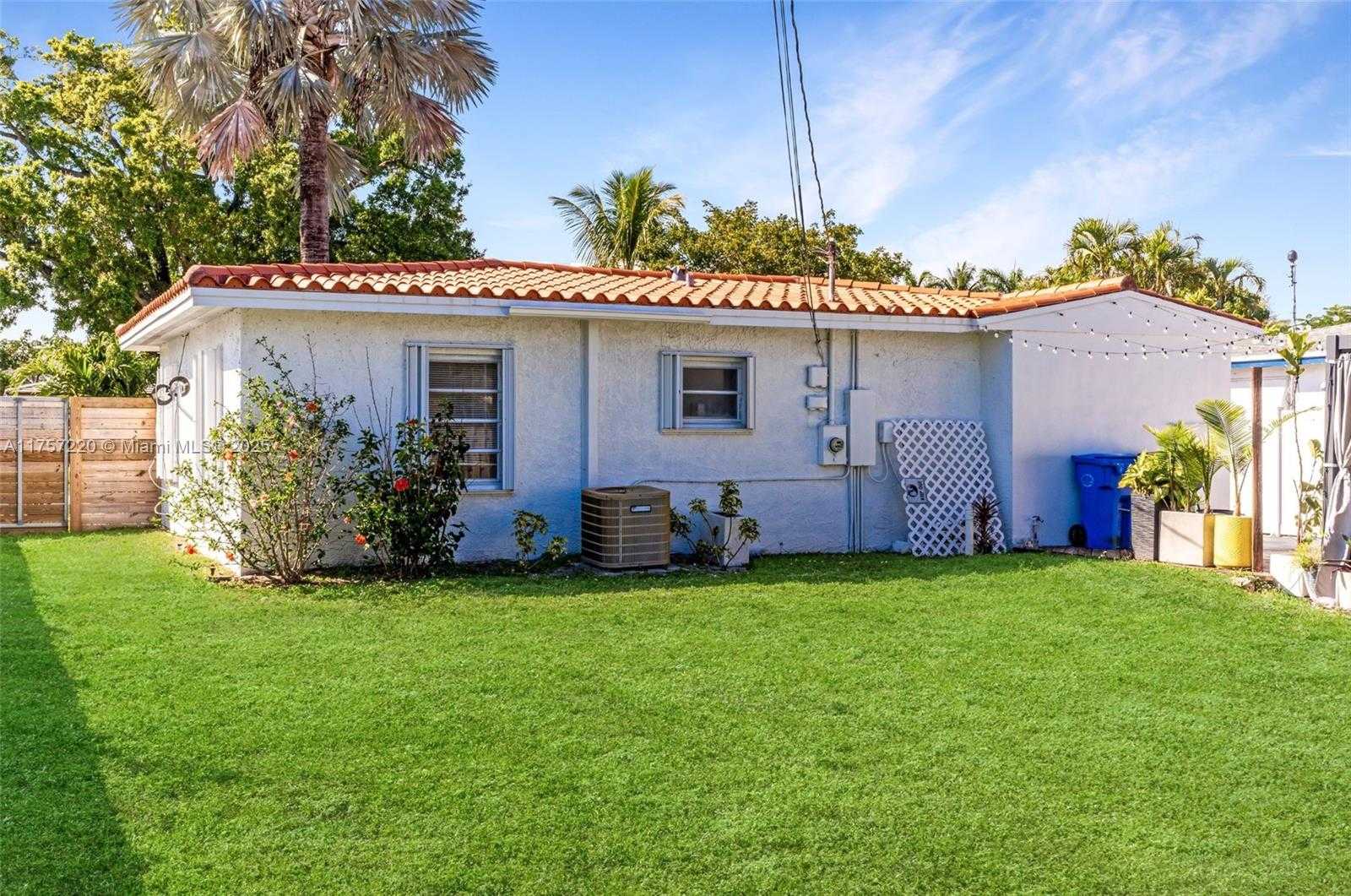 Small Image of 4730 NORTH EAST 3RD AVE, Oakland Park Number 31