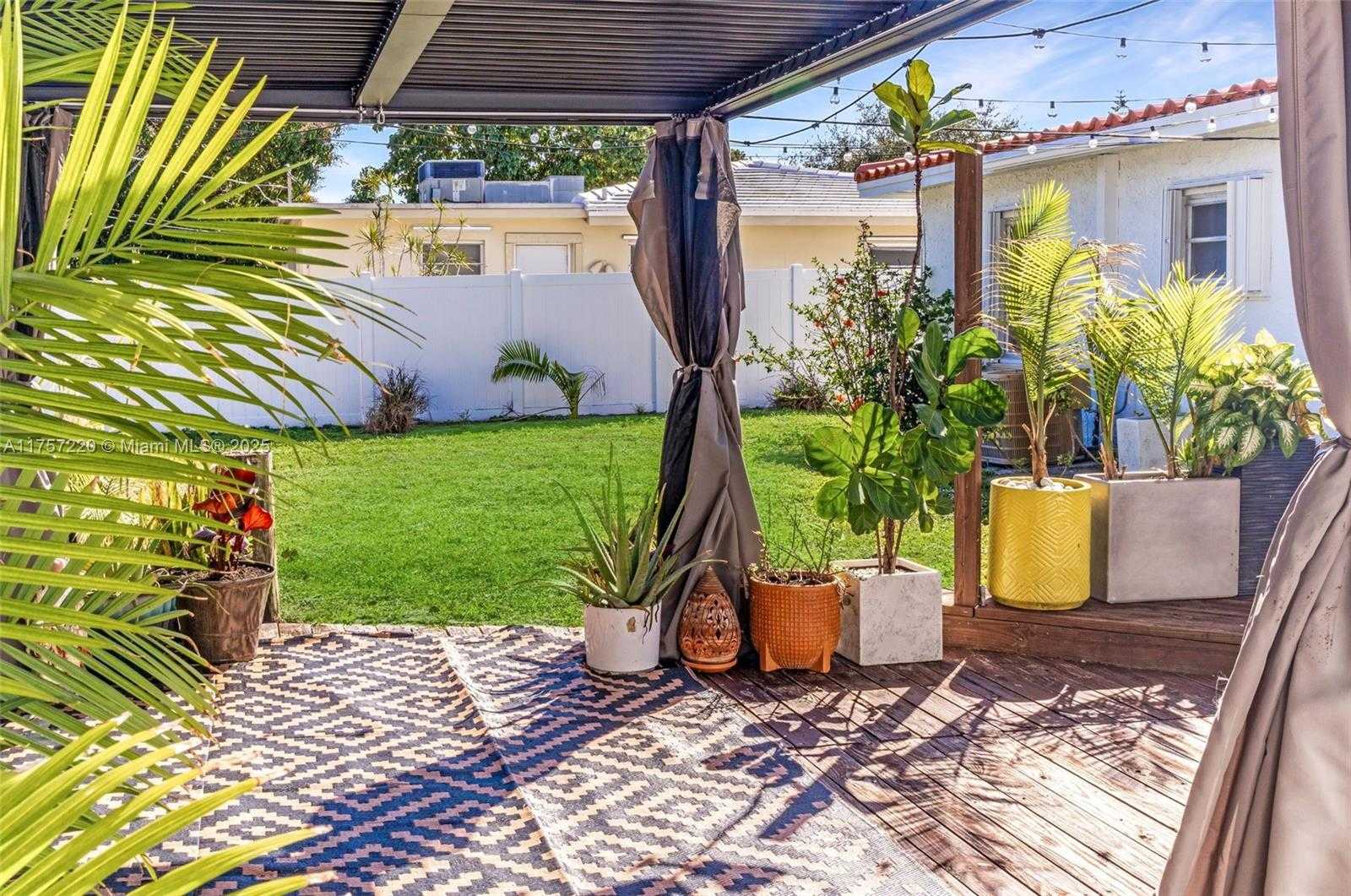 Small Image of 4730 NORTH EAST 3RD AVE, Oakland Park Number 9