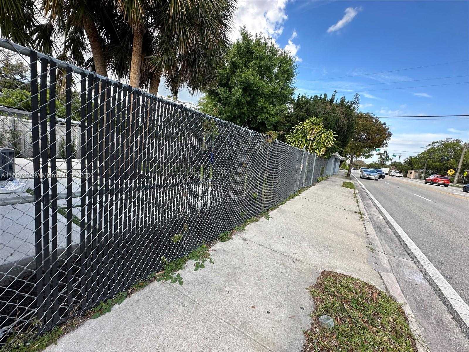Small Image of 1300 NORTH WEST 7TH TER, Fort Lauderdale Number 19