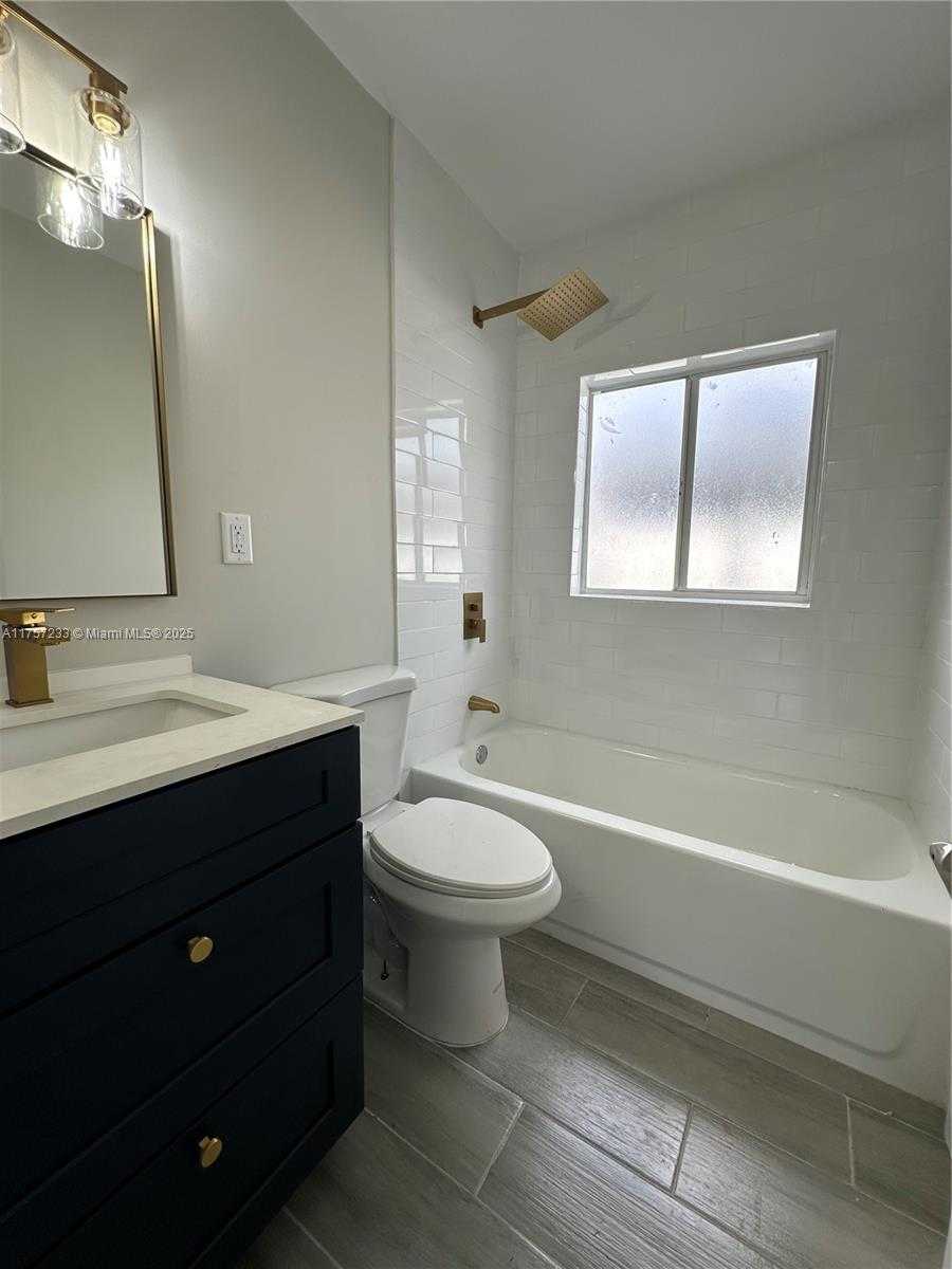 Small Image of 1300 NORTH WEST 7TH TER, Fort Lauderdale Number 7