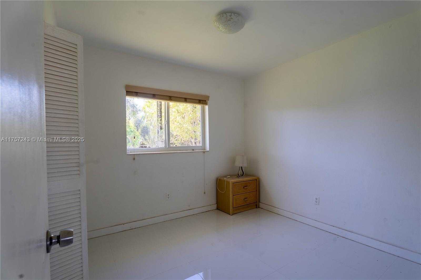 Small Image of 17924 SOUTH WEST 89TH PL, Palmetto Bay Number 8