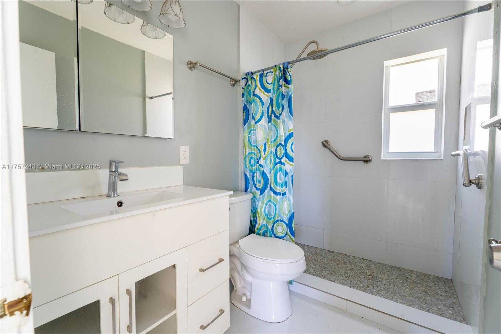 Small Image of 17924 SOUTH WEST 89TH PL, Palmetto Bay Number 9
