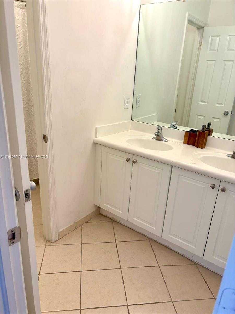 Small Image of 11333 SOUTH WEST 243RD TER, Homestead Number 27