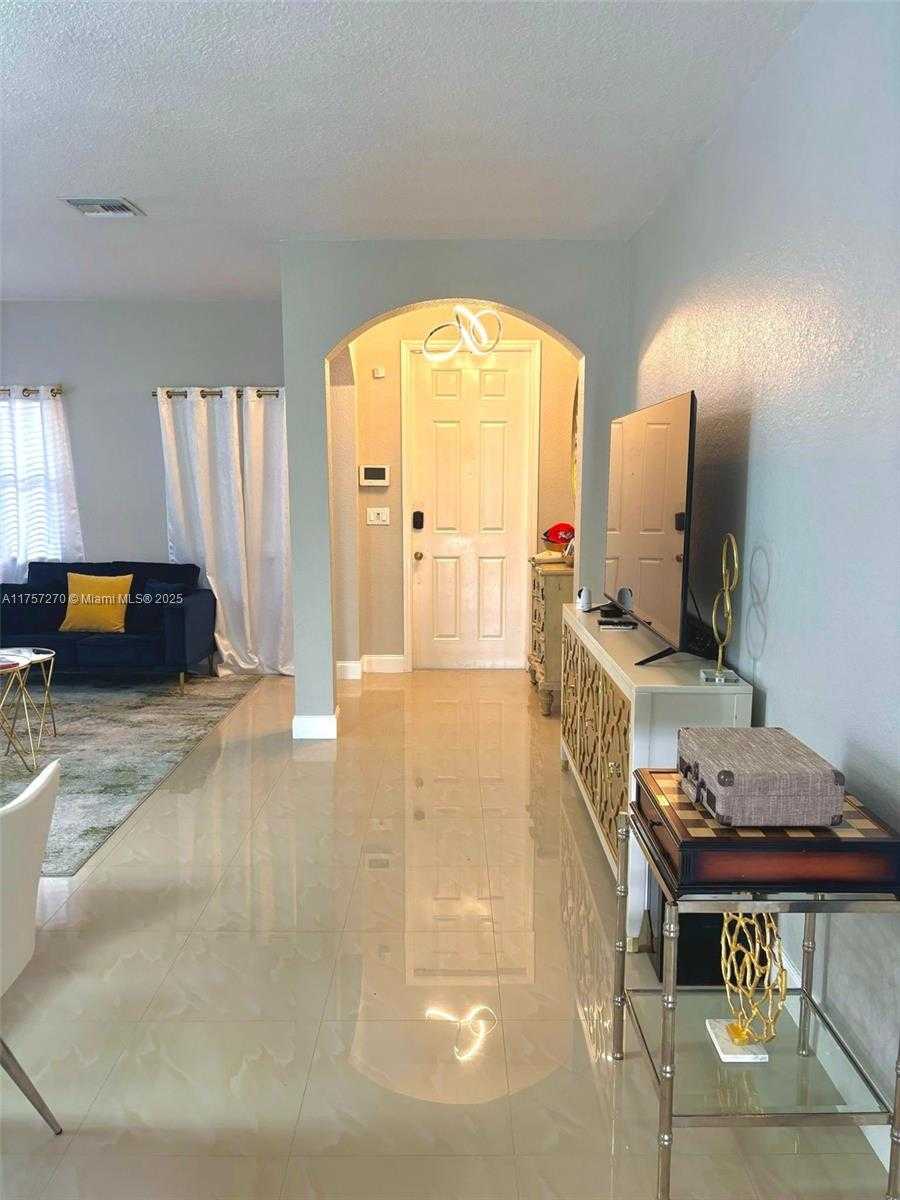 Small Image of 11333 SOUTH WEST 243RD TER, Homestead Number 5