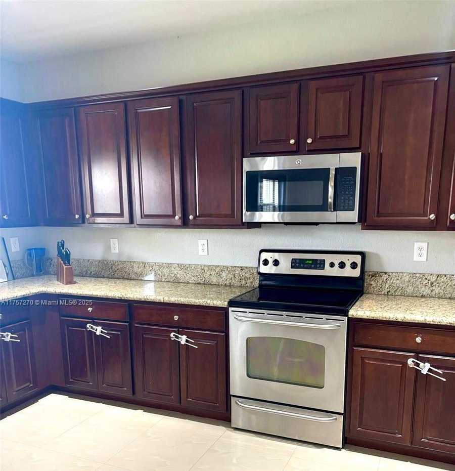 Small Image of 11333 SOUTH WEST 243RD TER, Homestead Number 9