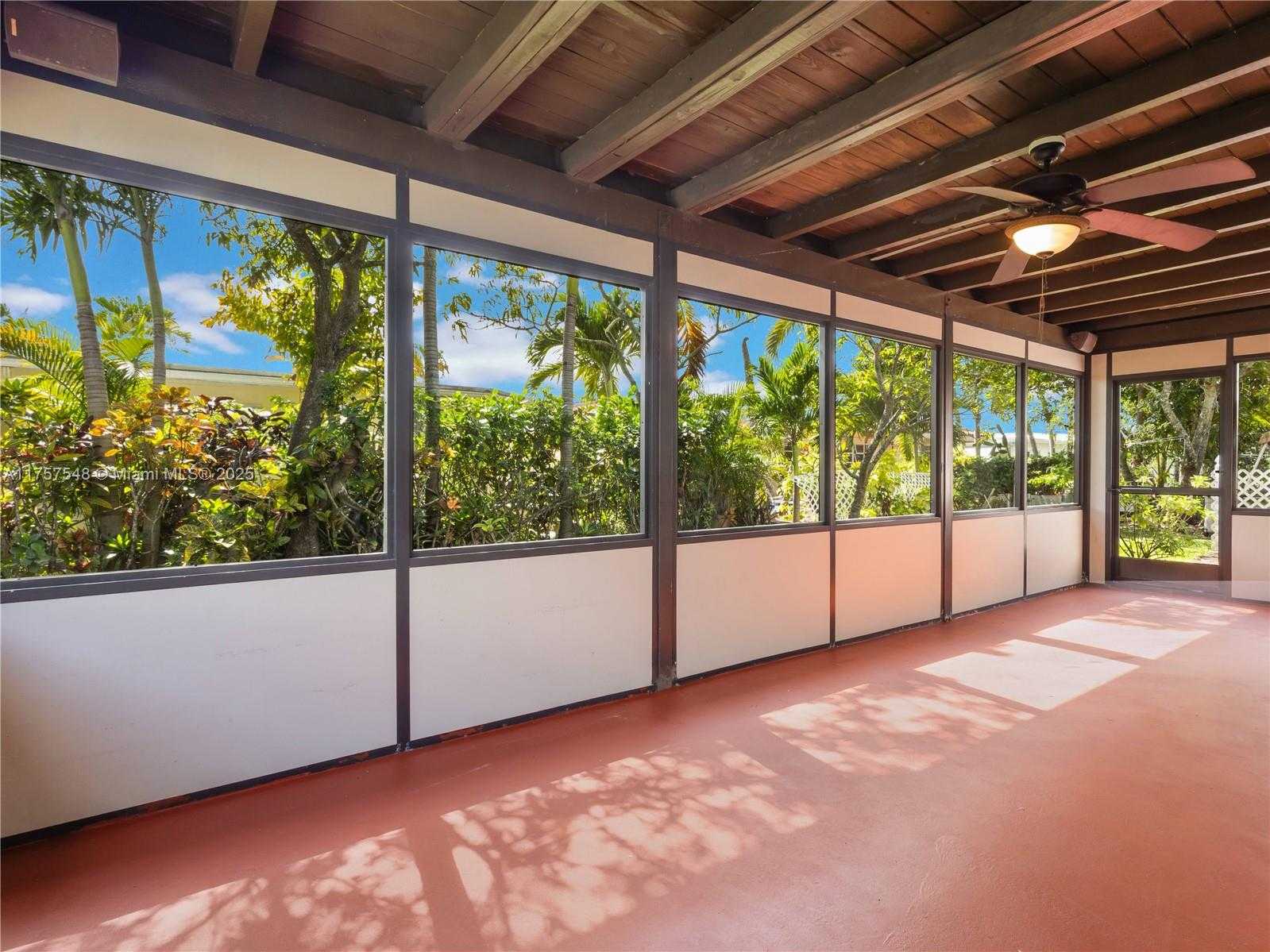 Small Image of 4938 NORTH WEST 48TH AVE, Tamarac Number 46