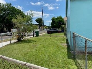 Small Image of 2156 NORTH WEST 32ND ST, Miami Number 7