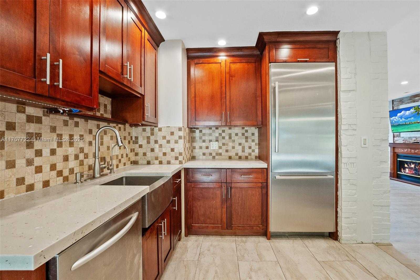Small Image of 2725 NORTH EAST 21ST AVE, Fort Lauderdale Number 10