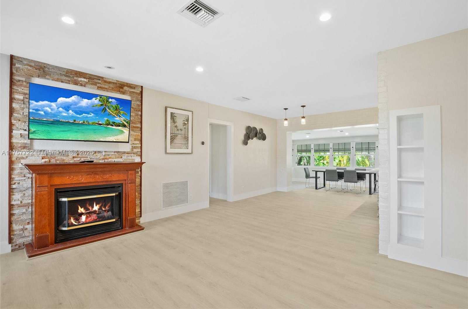 Small Image of 2725 NORTH EAST 21ST AVE, Fort Lauderdale Number 6
