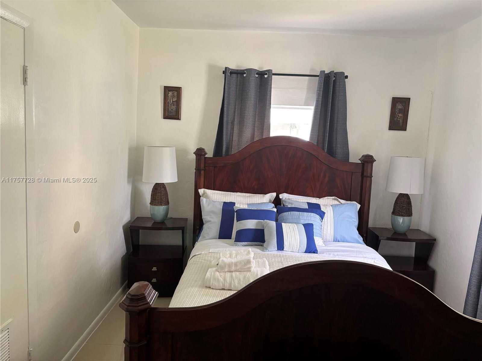 Small Image of 1283 NORTH WEST 45TH ST, Miami Number 14