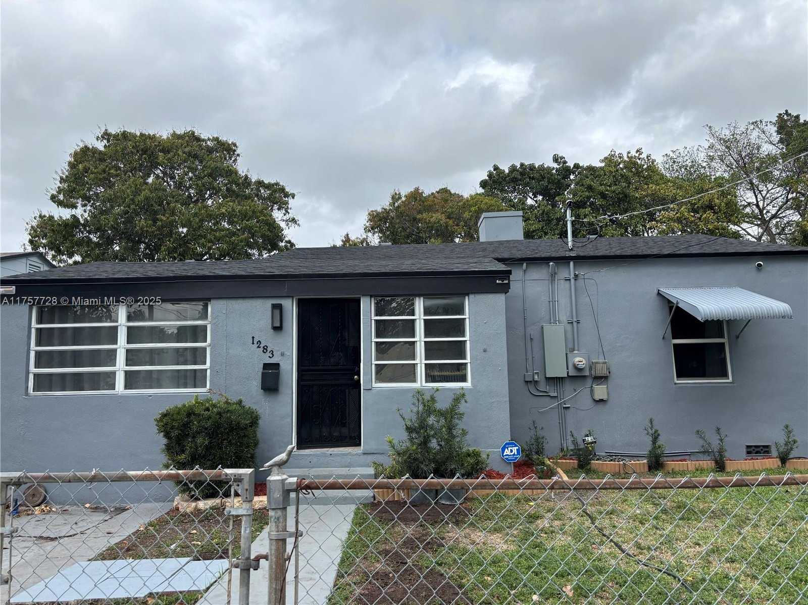 Small Image of 1283 NORTH WEST 45TH ST, Miami Number 2