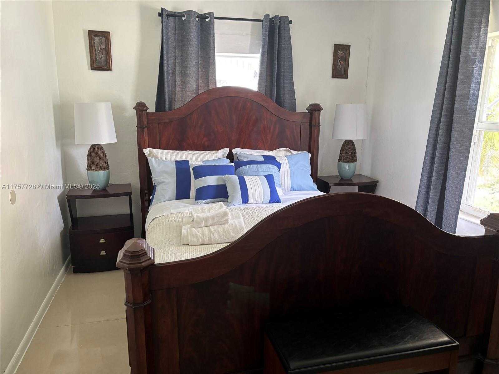 Small Image of 1283 NORTH WEST 45TH ST, Miami Number 20