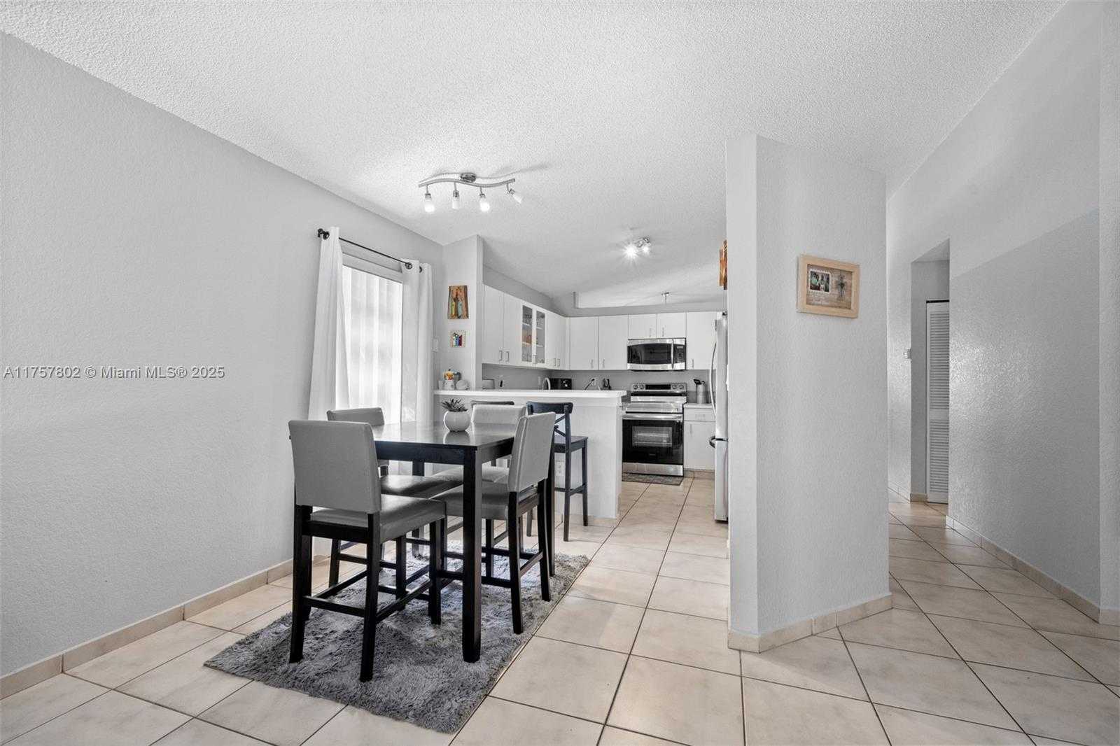 Small Image of 251 SOUTH WEST 203RD AVE, Pembroke Pines Number 25