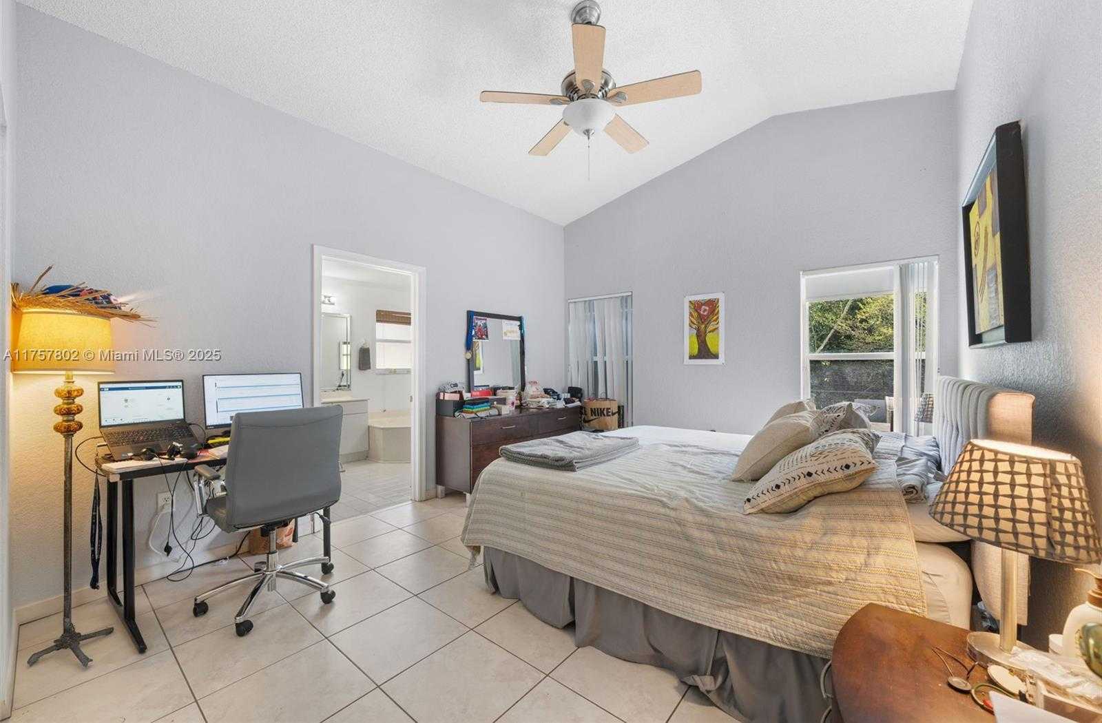 Small Image of 251 SOUTH WEST 203RD AVE, Pembroke Pines Number 9
