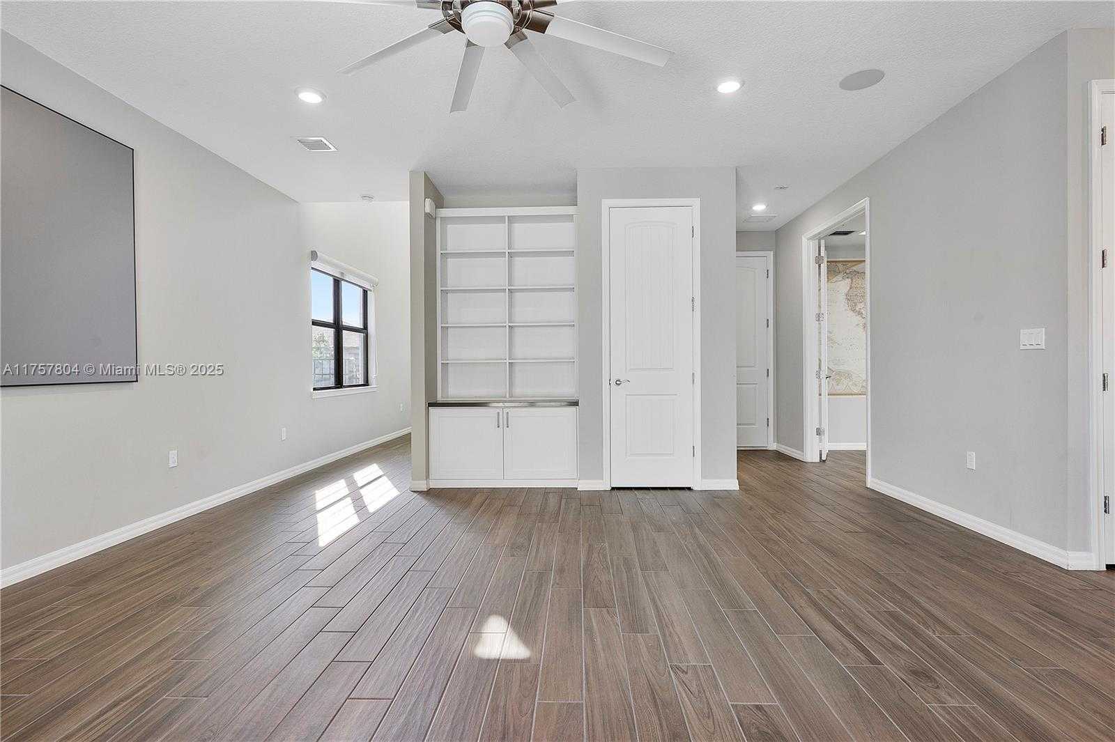 Small Image of 4510 PINEHURST TRL W, Oakland Park Number 12