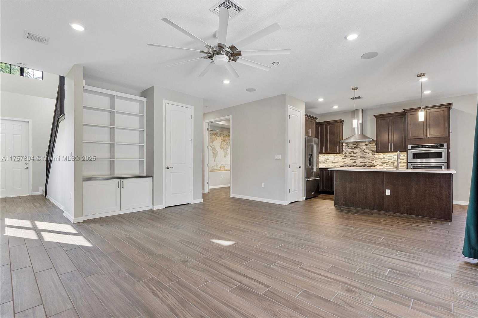 Small Image of 4510 PINEHURST TRL W, Oakland Park Number 13