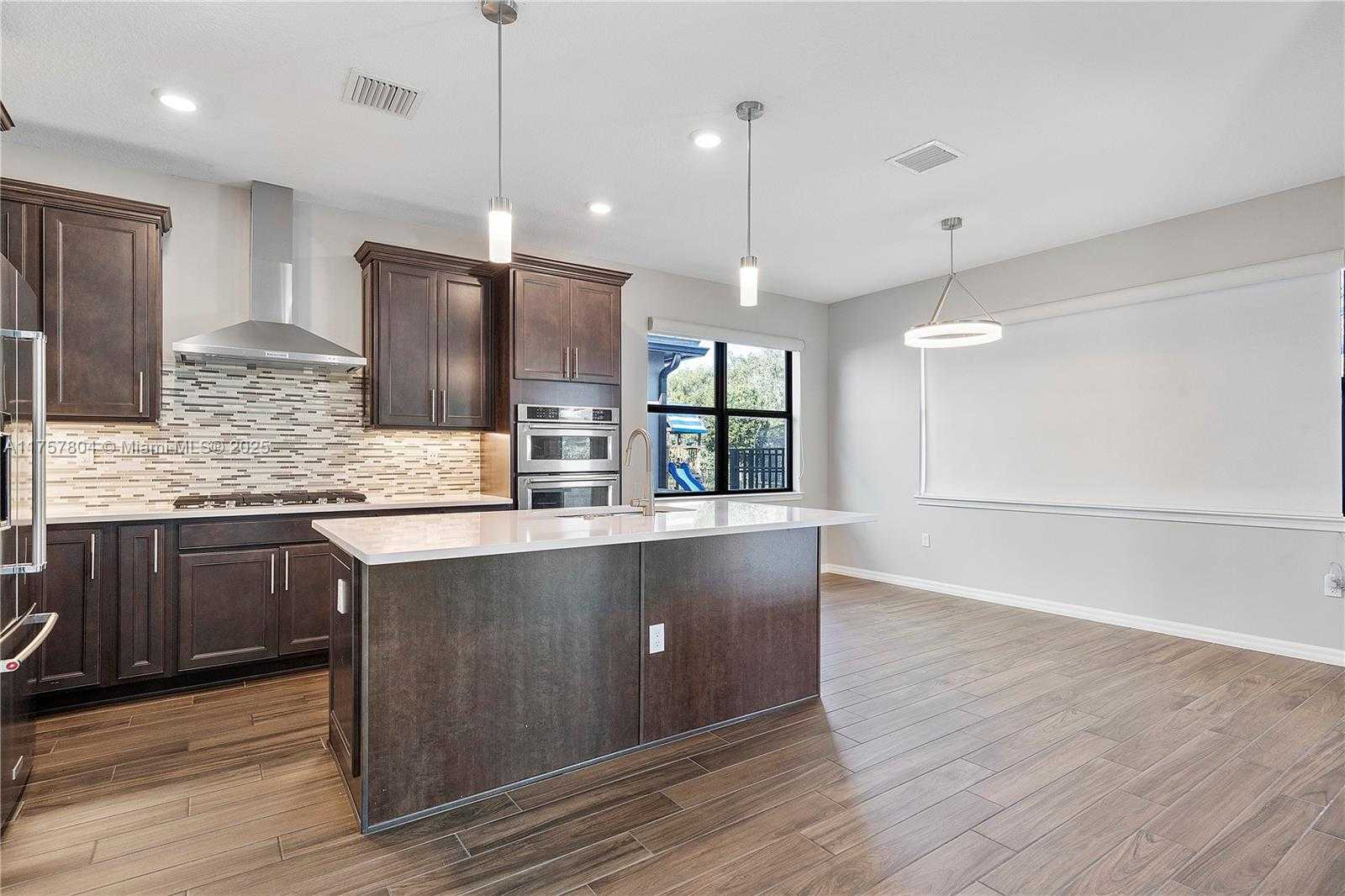 Small Image of 4510 PINEHURST TRL W, Oakland Park Number 15