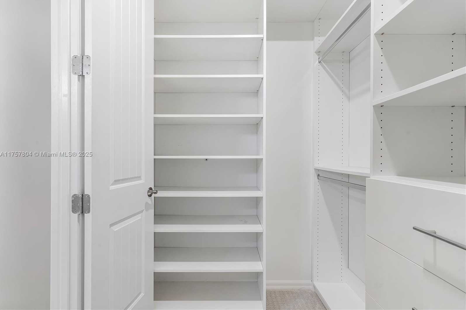 Small Image of 4510 PINEHURST TRL W, Oakland Park Number 45