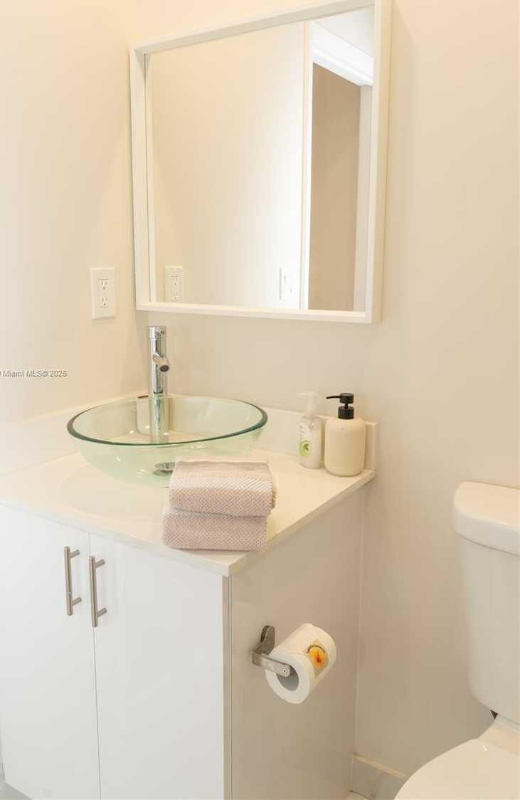 Small Image of 2612 RODMAN ST, Hollywood Number 15