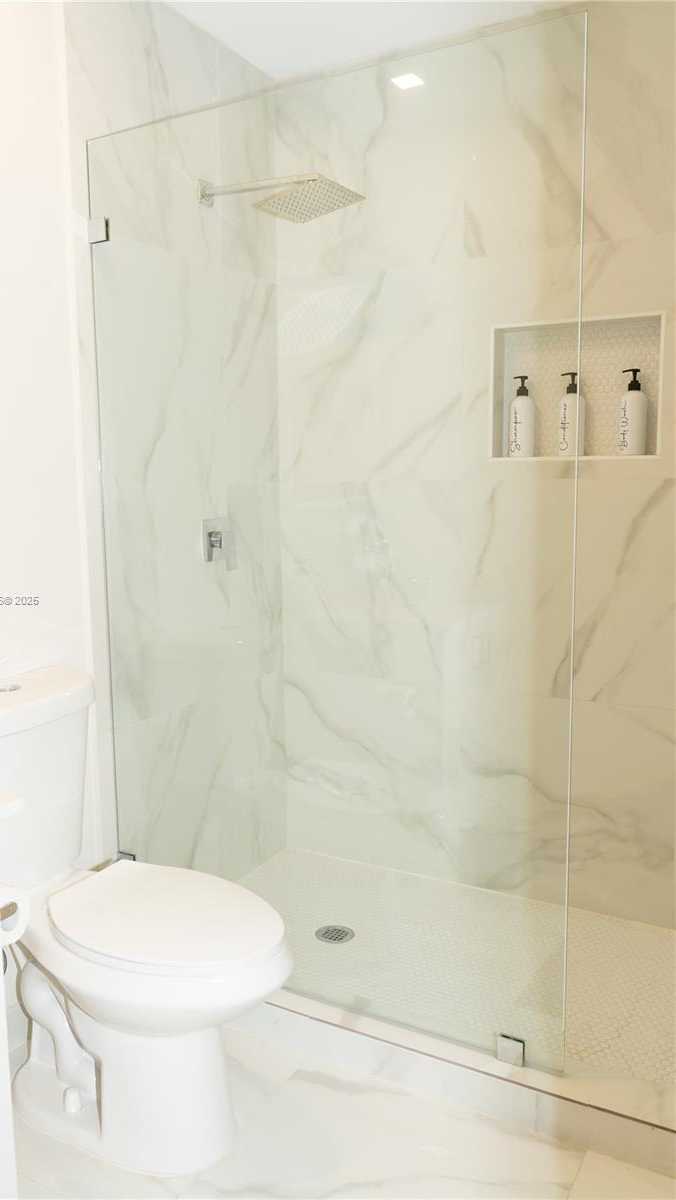 Small Image of 2612 RODMAN ST, Hollywood Number 16