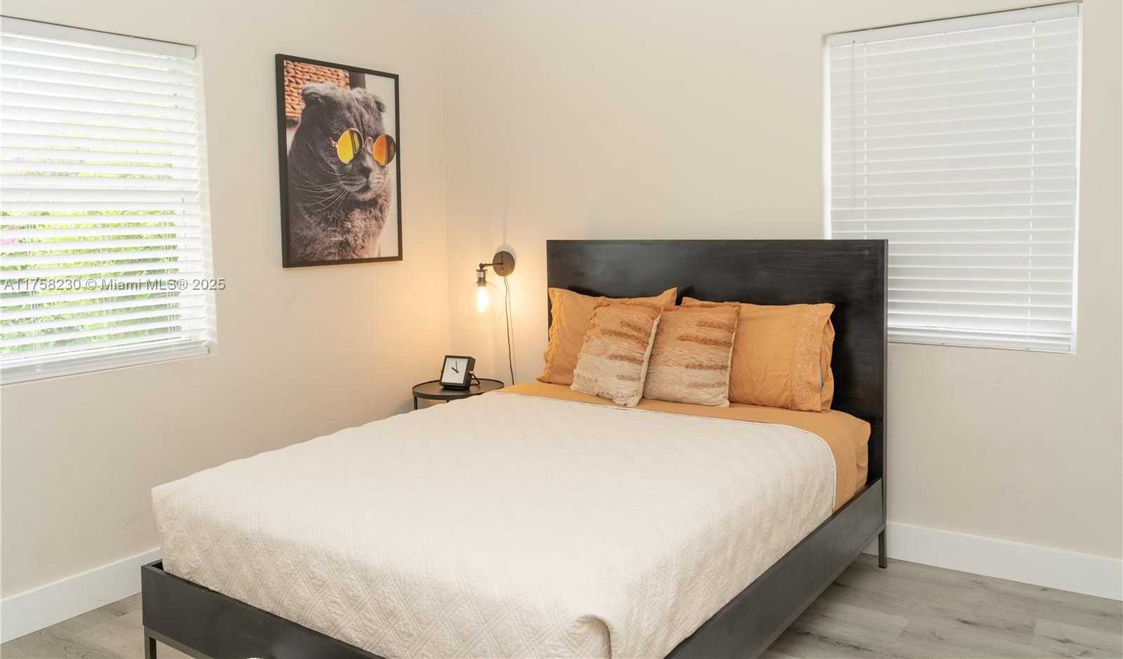 Small Image of 2612 RODMAN ST, Hollywood Number 17