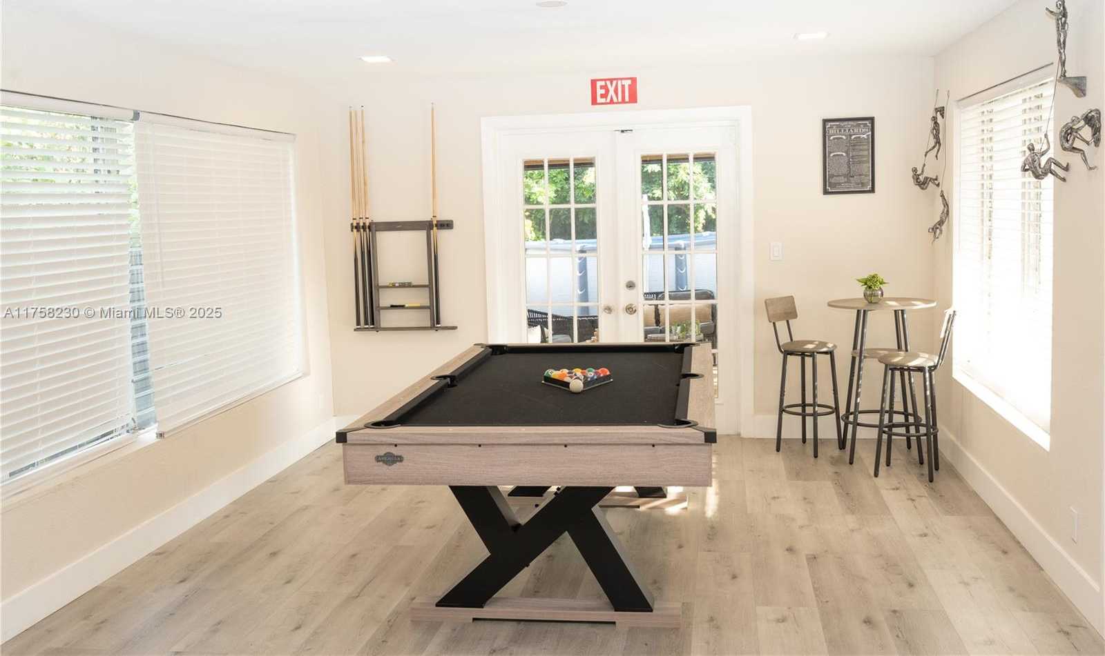 Small Image of 2612 RODMAN ST, Hollywood Number 24