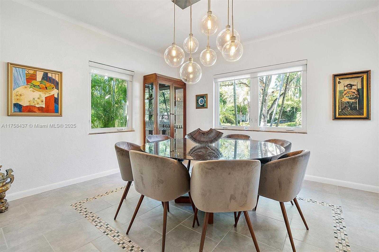 Small Image of 262 NORTH EAST 93RD ST, Miami Shores Number 11