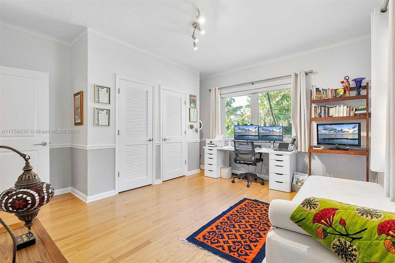 Small Image of 262 NORTH EAST 93RD ST, Miami Shores Number 18