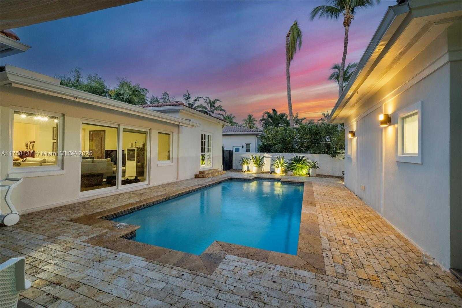 Small Image of 262 NORTH EAST 93RD ST, Miami Shores Number 22