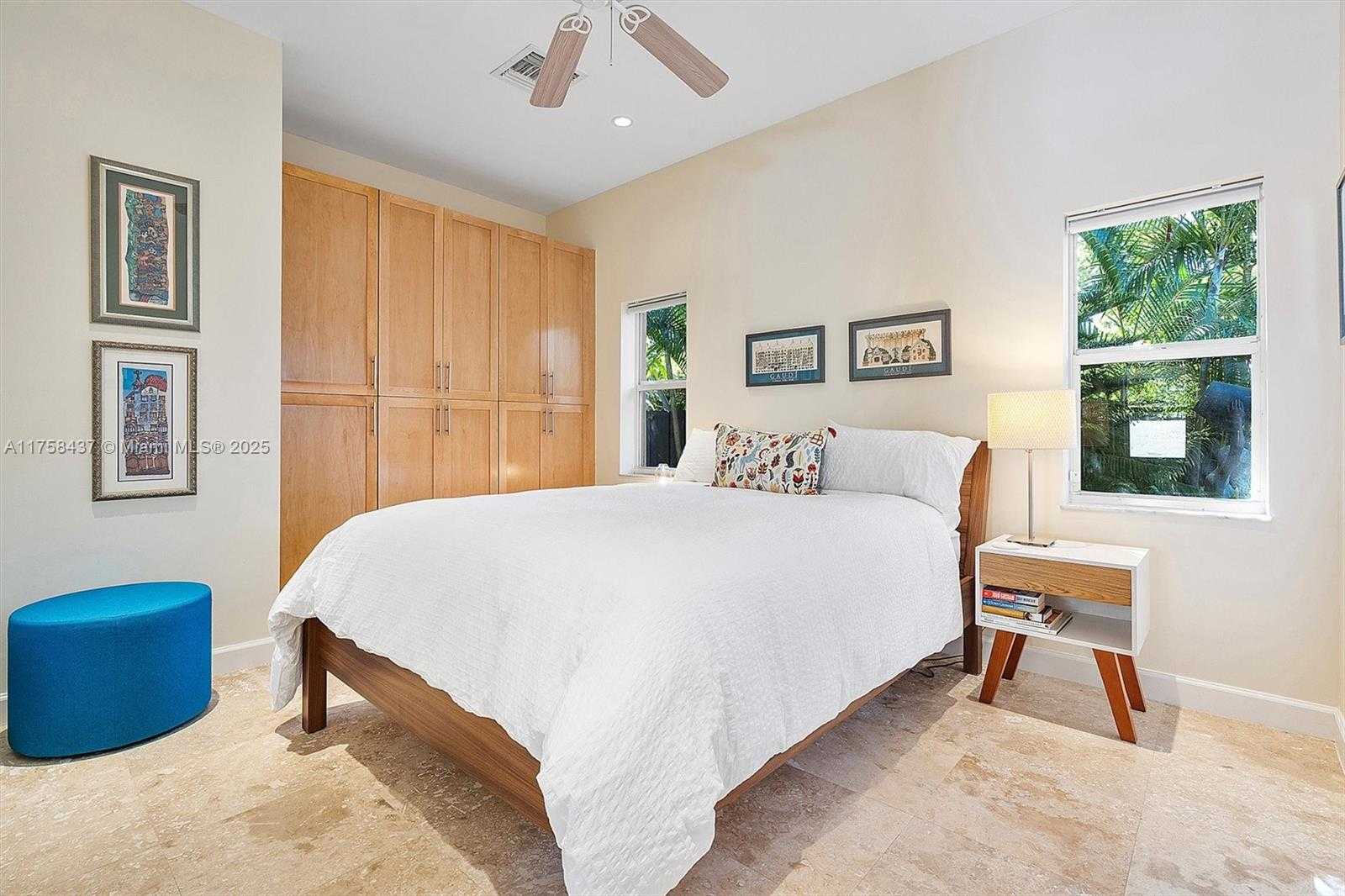 Small Image of 262 NORTH EAST 93RD ST, Miami Shores Number 32