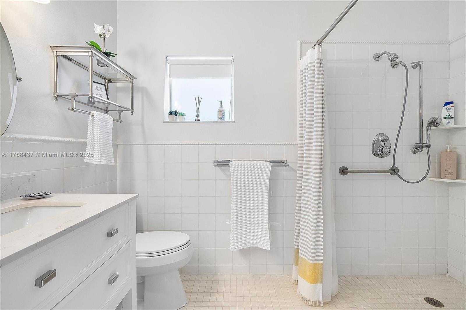 Small Image of 262 NORTH EAST 93RD ST, Miami Shores Number 33