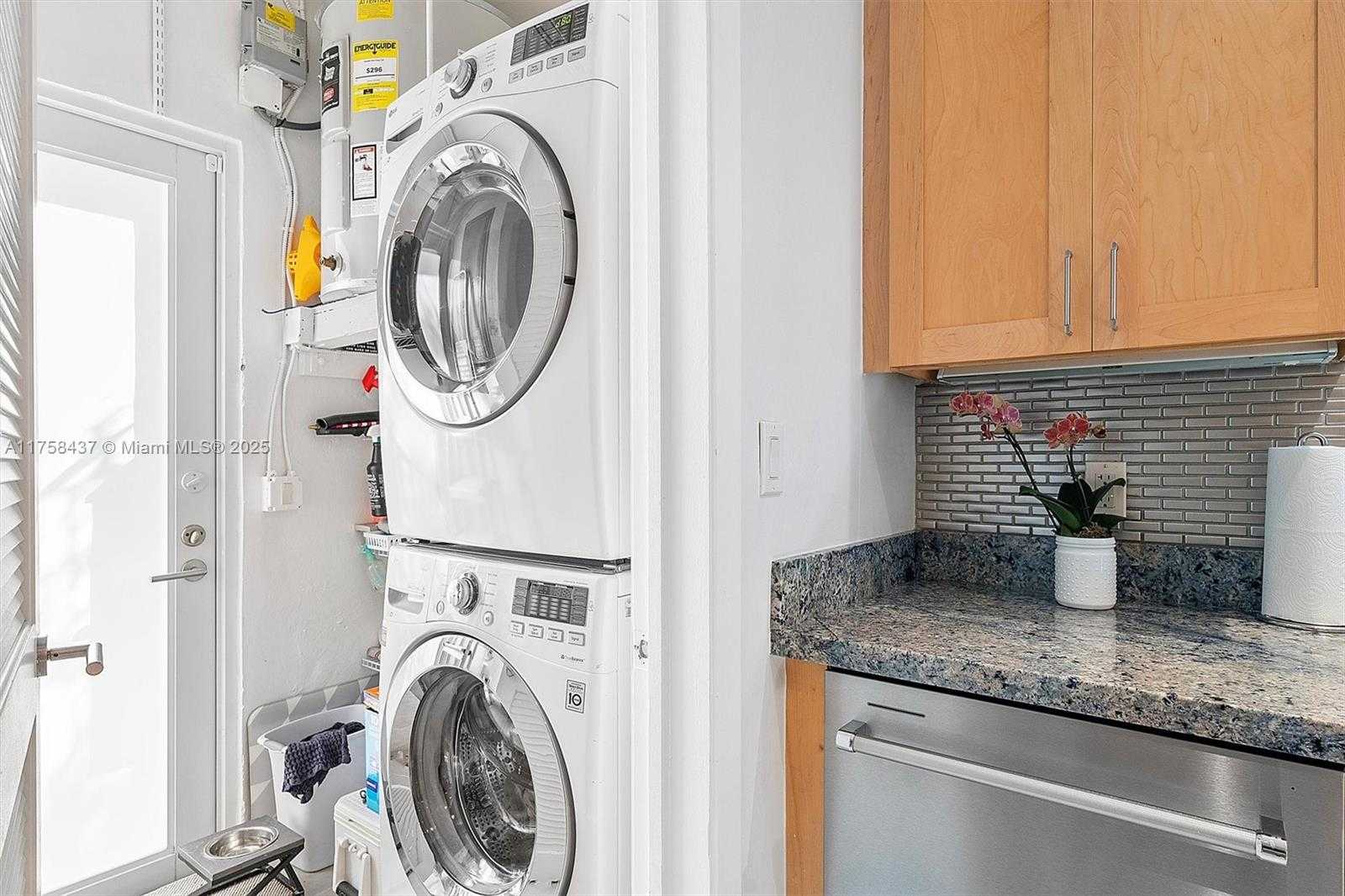 Small Image of 262 NORTH EAST 93RD ST, Miami Shores Number 40