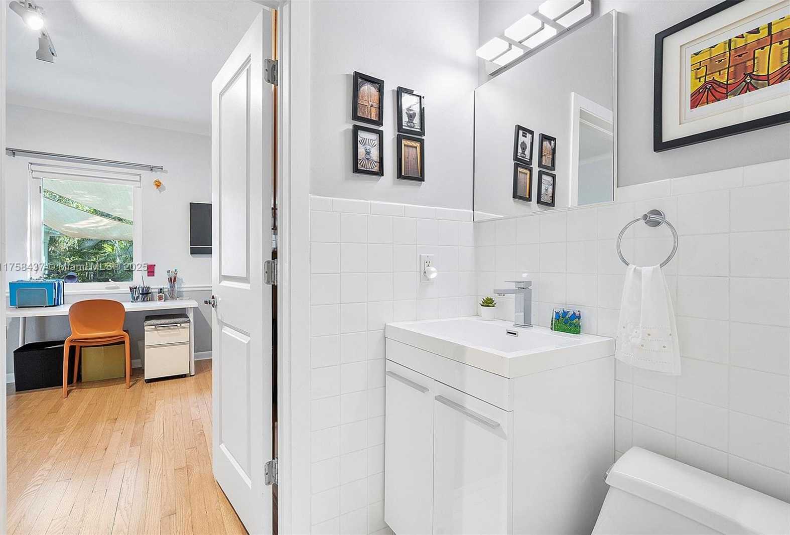 Small Image of 262 NORTH EAST 93RD ST, Miami Shores Number 51