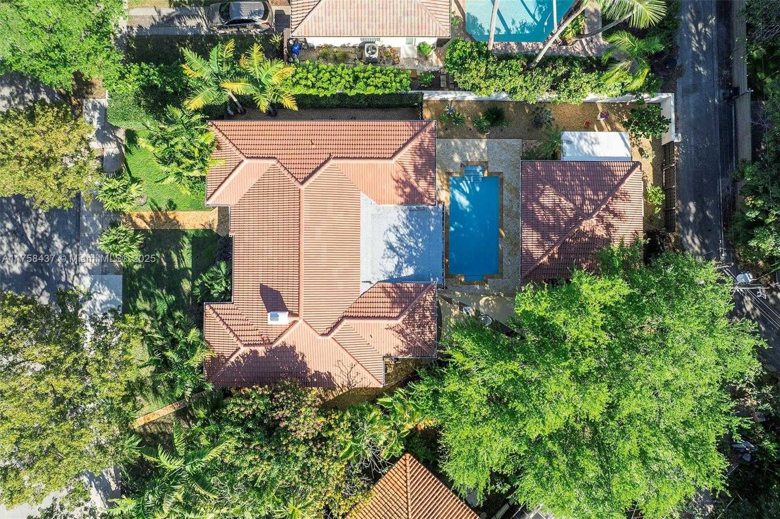 Small Image of 262 NORTH EAST 93RD ST, Miami Shores Number 73