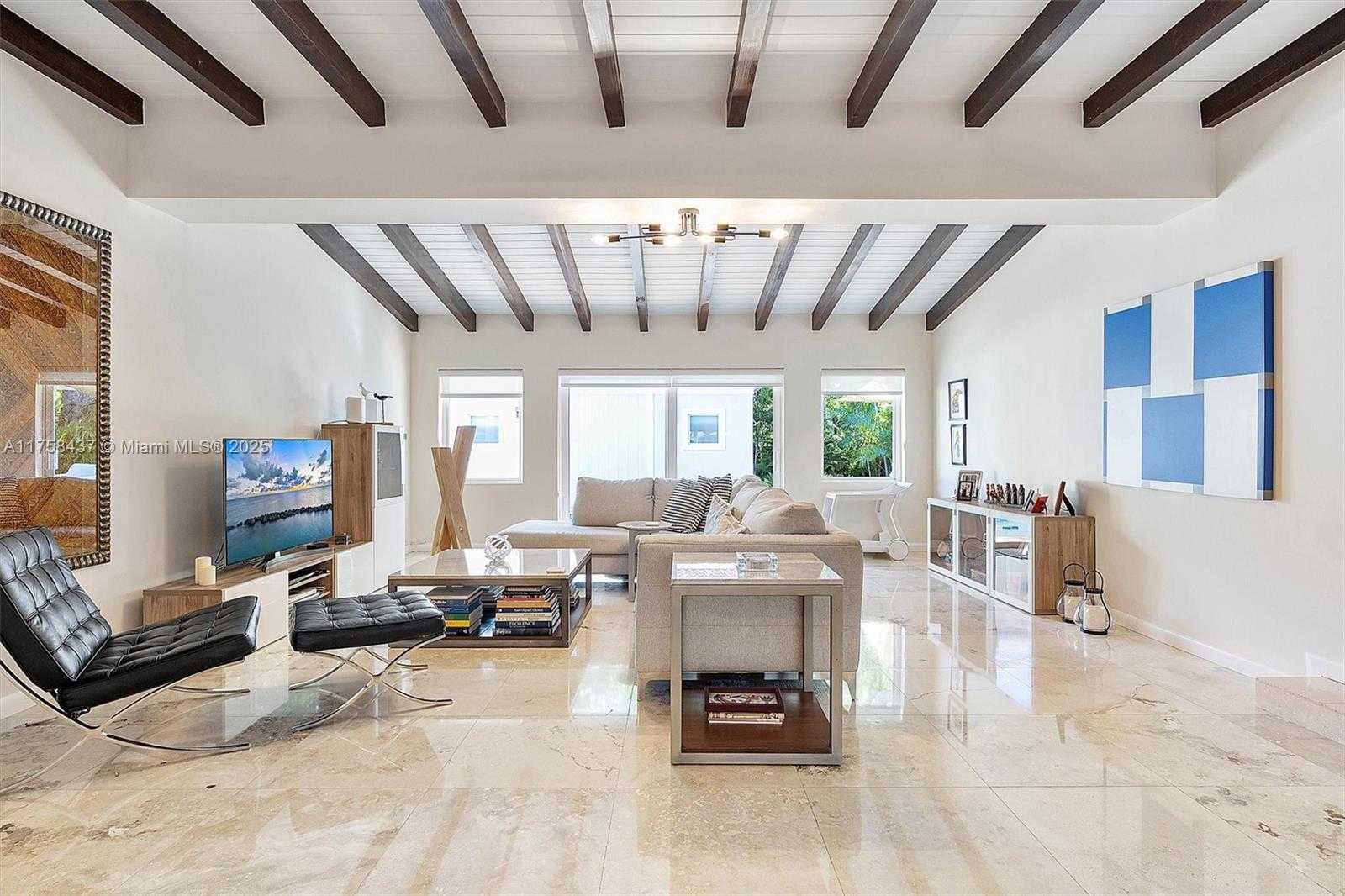 Small Image of 262 NORTH EAST 93RD ST, Miami Shores Number 8