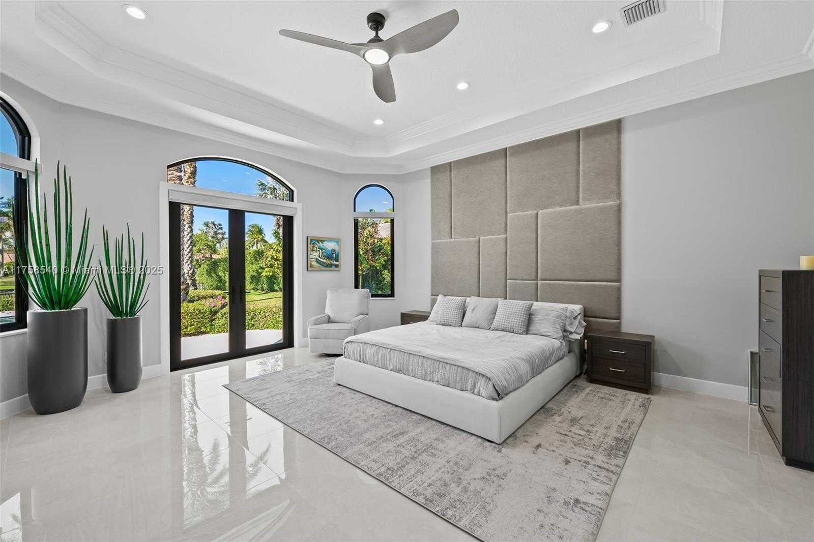 Small Image of 10847 Whitehawk St, Plantation, FL 33324, USA Number 25