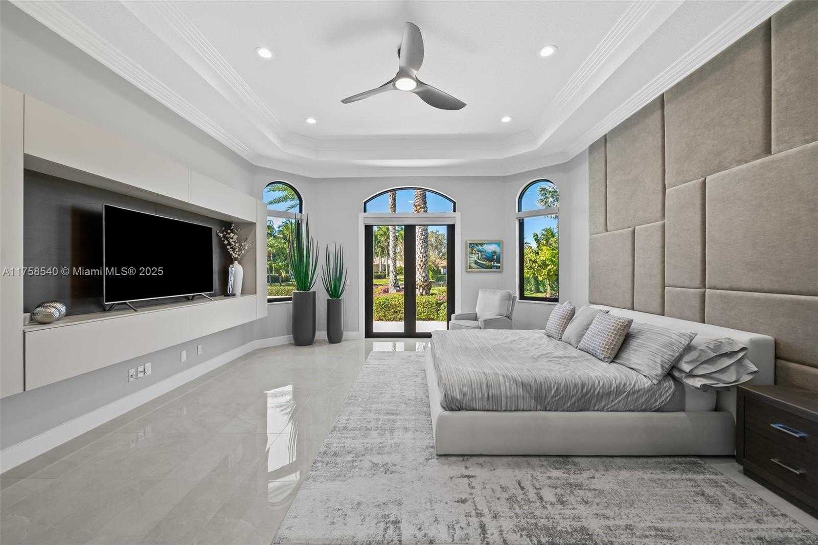 Small Image of 10847 Whitehawk St, Plantation, FL 33324, USA Number 26