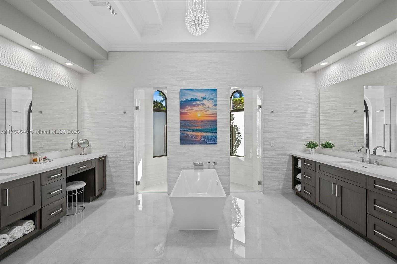 Small Image of 10847 Whitehawk St, Plantation, FL 33324, USA Number 28