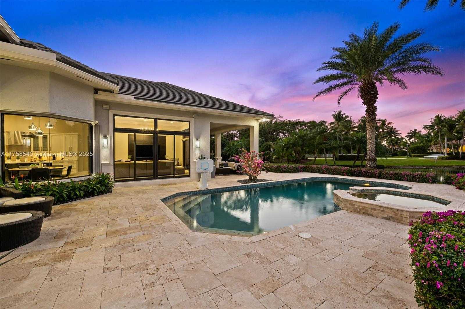 Small Image of 10847 Whitehawk St, Plantation, FL 33324, USA Number 44