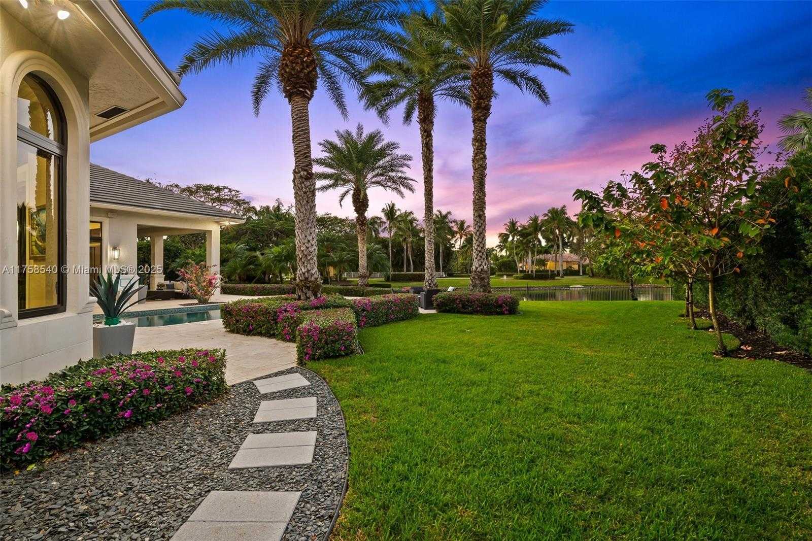 Small Image of 10847 Whitehawk St, Plantation, FL 33324, USA Number 50