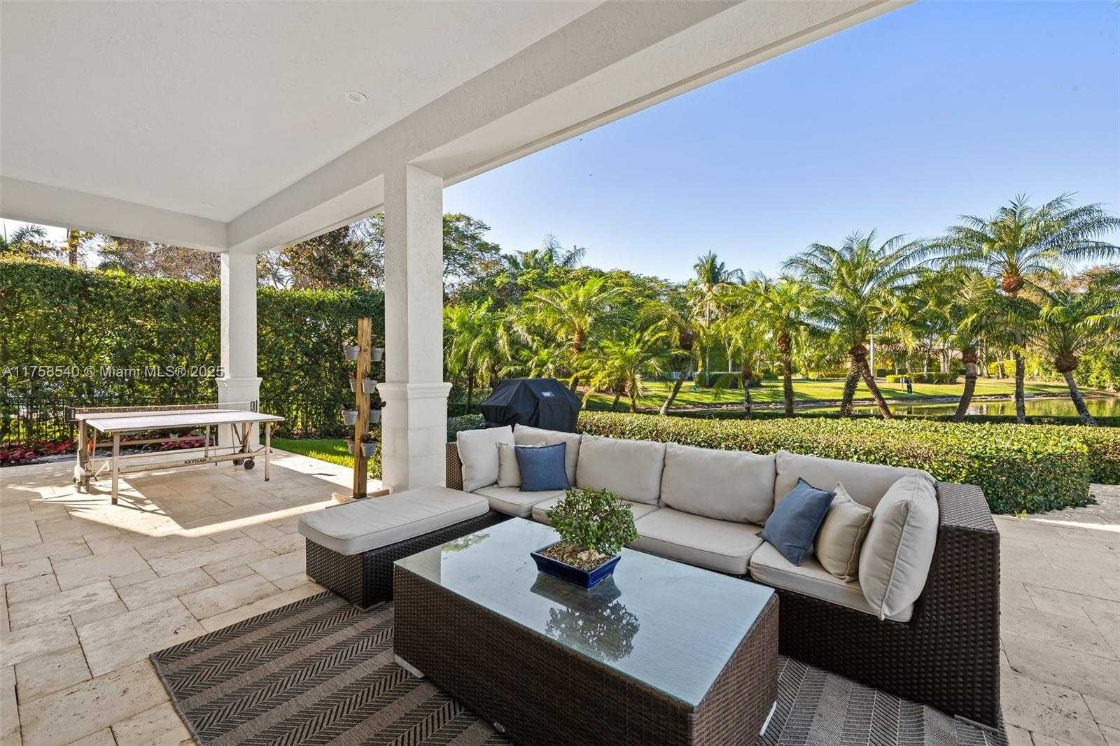 Small Image of 10847 Whitehawk St, Plantation, FL 33324, USA Number 59
