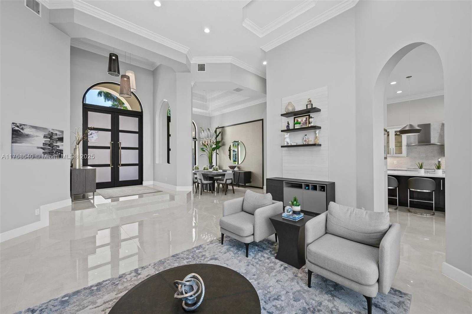 Small Image of 10847 Whitehawk St, Plantation, FL 33324, USA Number 8